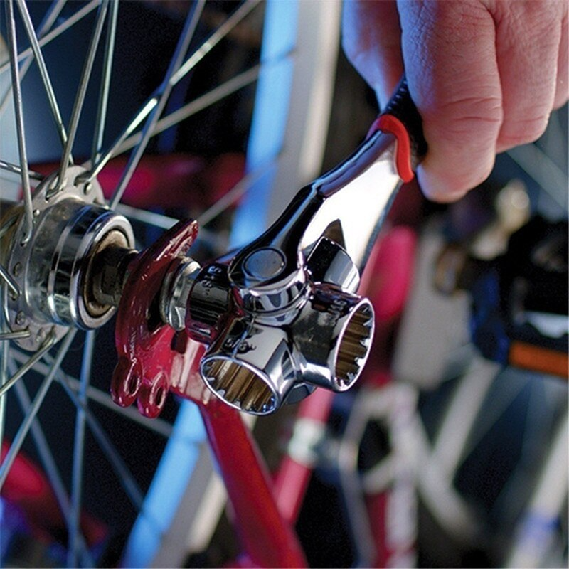 Clé à douille pratique, Rotation à 360 degrés, 52 en 1